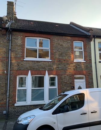 Thumbnail Terraced house to rent in St. Lukes Avenue, Ramsgate