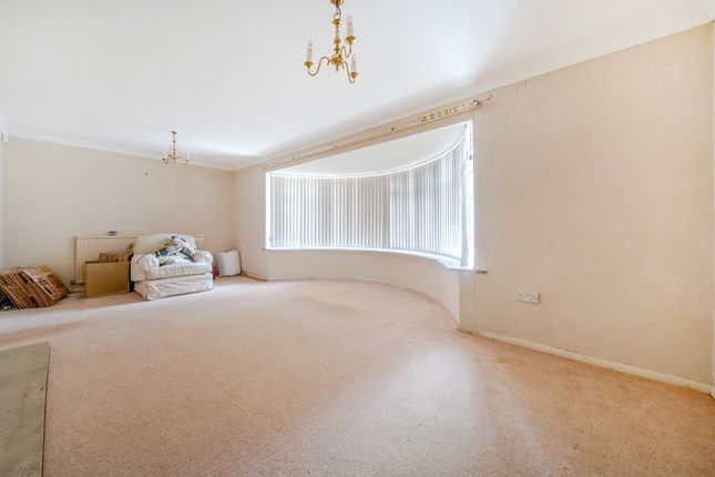 53, Penwood Heights, Newbury photo 2