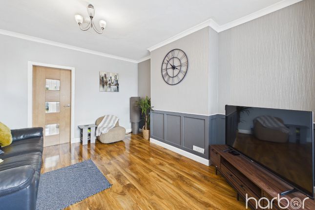 116 Barrachnie Road, Baillieston, City of Glasgow photo 3