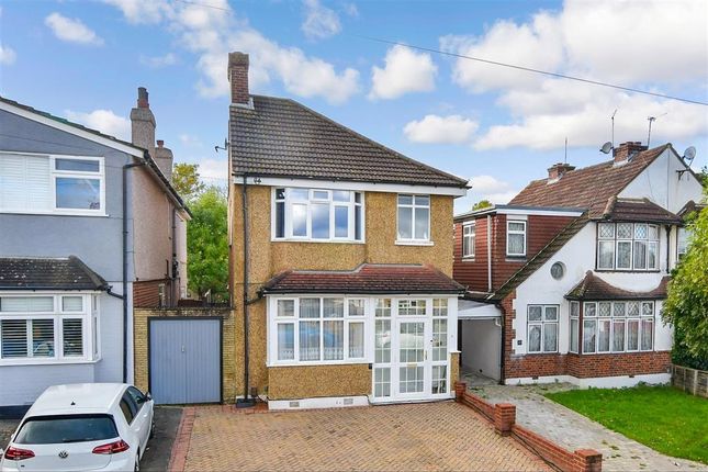 Thumbnail Detached house for sale in Worcester Park, Worcester Park, Surrey