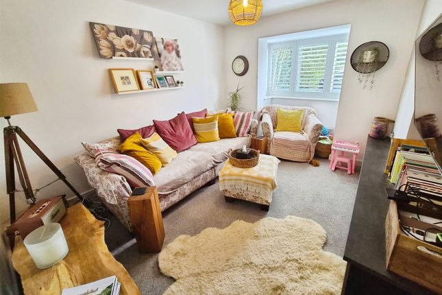 10 Springfield, Coppenhall Way, Sandbach photo 3