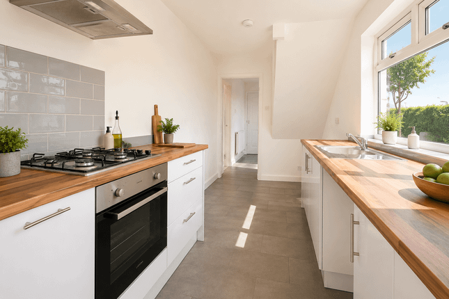 33 Millbrook Road, Pontlanfraith,, Blackwood photo 3
