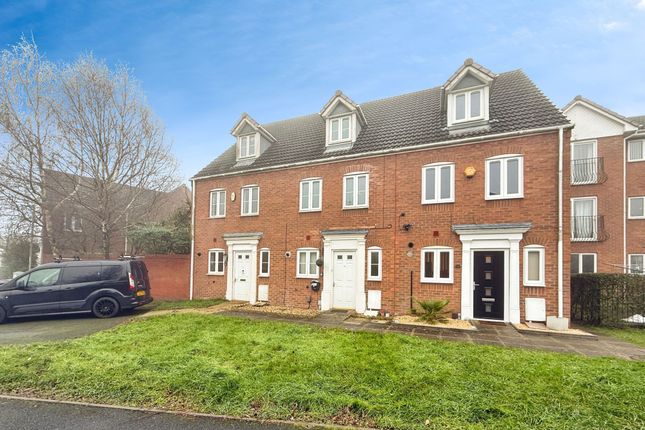 3-bed house on 28 Rothwell Close, Telford, £200,000