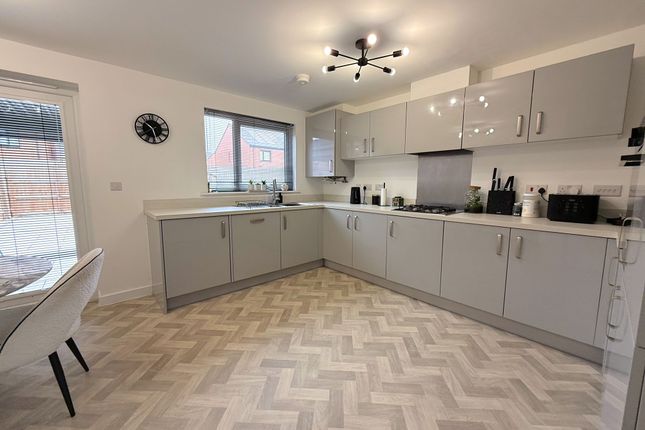 39 Stage Street, Manchester photo 4