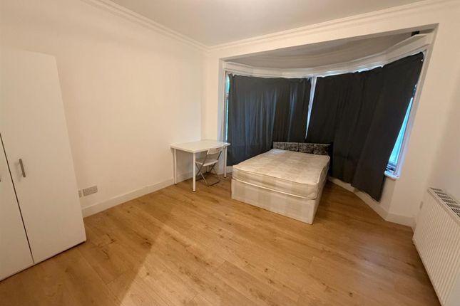 Hall Lane Hendon Lll.Jpg