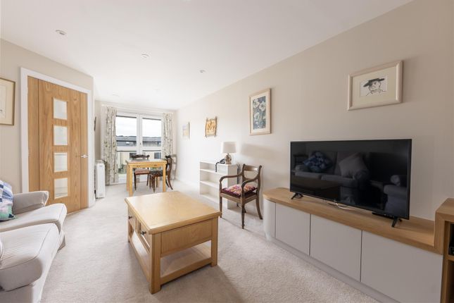 33, Oakwood Court, Inverness photo 4
