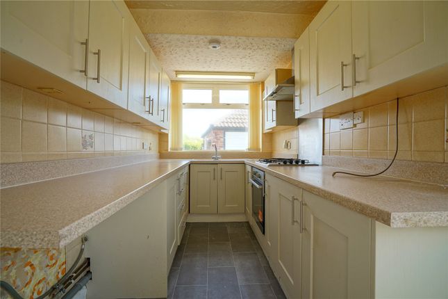 3, Brinsworth Hall Grove, Rotherham photo 3