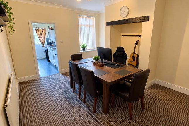 Lincoln Street, Worksop photo 4