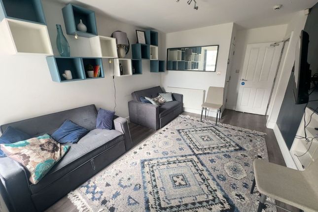 4 Albany Road, Liverpool photo 2