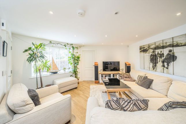 5, Florence Way, London photo 2