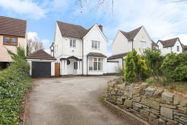 Thumbnail Detached house for sale in Whitecotes Lane, Chesterfield