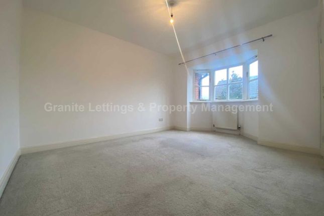 Mews house to rent in Turnbury Road, Sharston, Manchester
