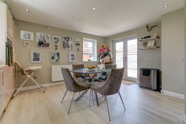 1, Smiths Close, Morpeth photo 4