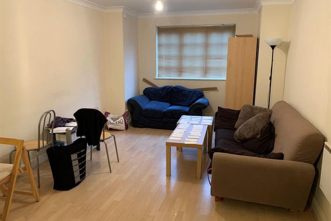Flat for sale in Hadfield Close, Manchester