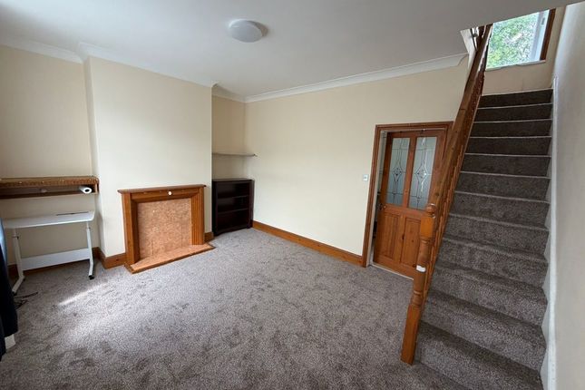 3, Ivy Street, Huddersfield photo 5
