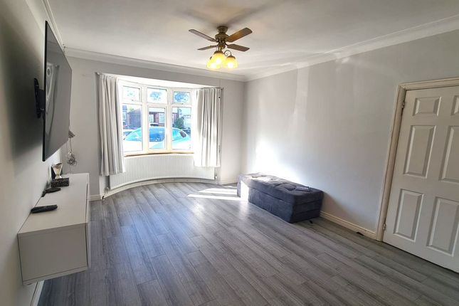 251, Green Lane, London photo 4