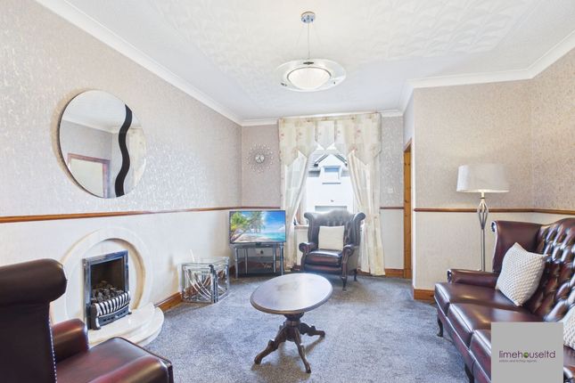 1 Beechwood Crescent, Lanark photo 3