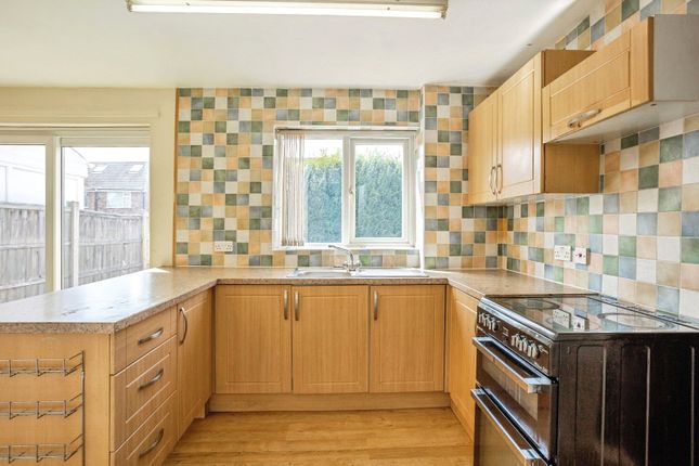 Clumber Drive, Nottingham photo 4