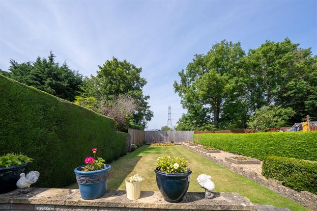 37, Corslet Road, Currie photo 2
