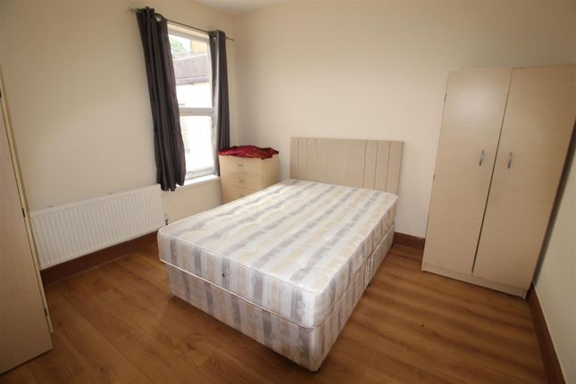 Thumbnail Room to rent in (Bills Included) Shrewsbury Road, Forest Gate