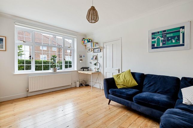 Elfrida Crescent, London photo 3