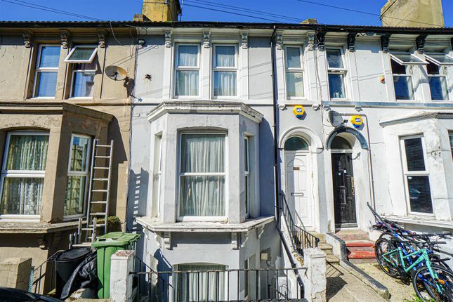 35, Hughenden Road, Hastings photo 3
