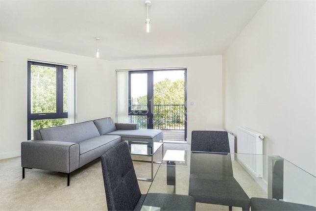 Flat for sale in Fisher Close, London