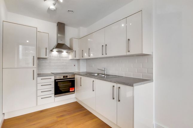 16-30, Wakering Road, Barking photo 5
