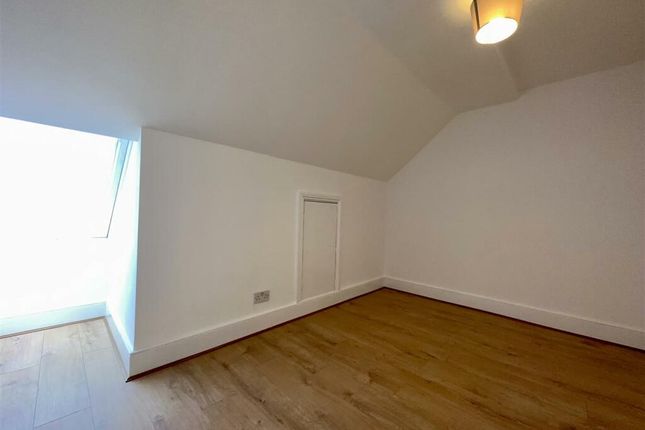 Terraced house to rent in Charlmont Road, London