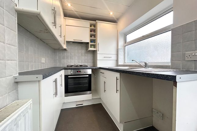 Flat A 29, Sheringham Avenue, Thornton-Cleveleys photo 4