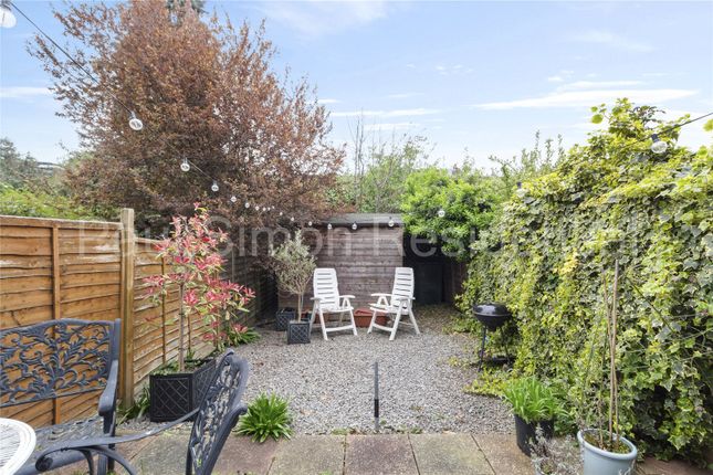 Terraced house for sale in Beechfield Road, Finsbury Park, London