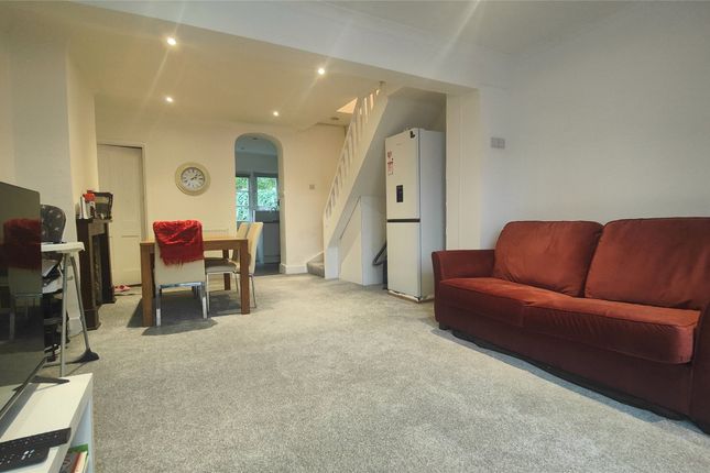 10, Aynscombe Angle, Kent photo 2