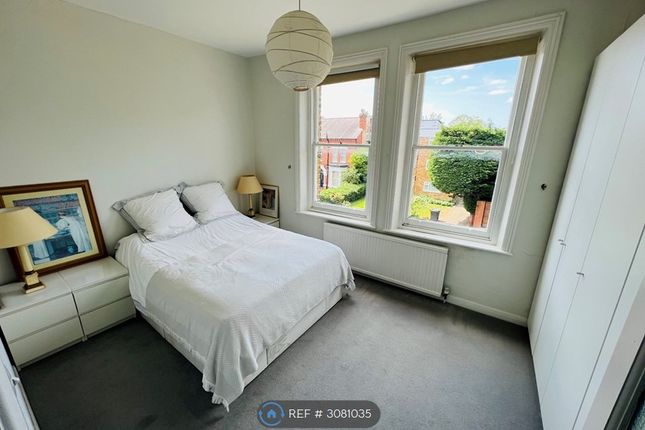 Darlaston Road Wimbledon, London photo 3