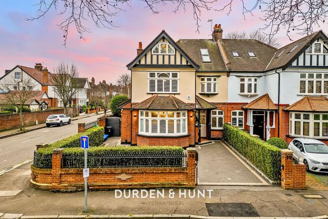 5-bed house on 10 Draycot Road, London, £2,500,000