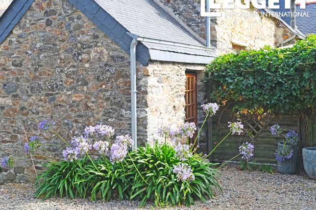 Villa for sale in Plestin-Les-Grèves, Côtes-D'armor, Bretagne
