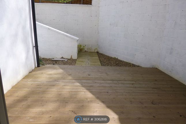 D, Parkfield Road New Cross, London photo 4