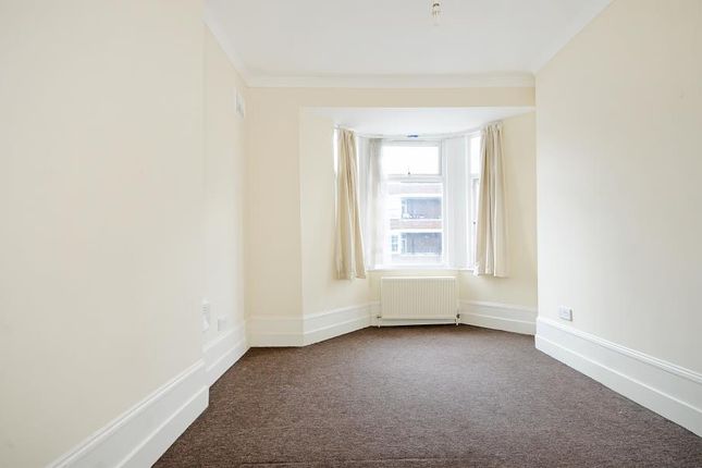 Swaton Road, London photo 4