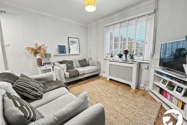 15, Haven Close, Sidcup photo 3