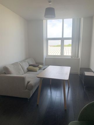 Apt 69,, Tobacco Wharf, Liverpool photo 3