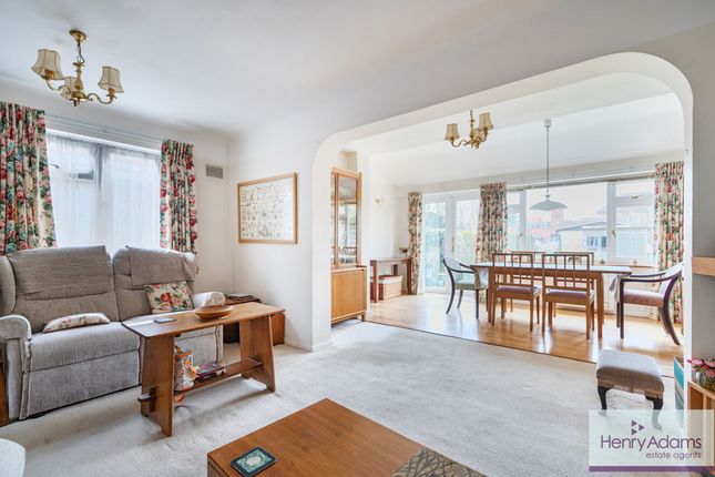 44 Barham Road, Petersfield photo 4