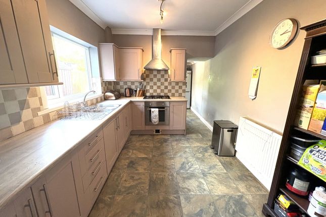 34, Tirycoed Road, Ammanford photo 2