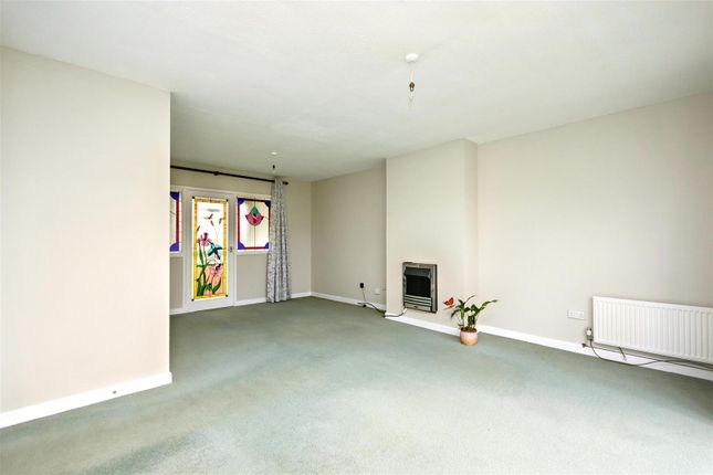 1, Magpie Road, Eastbourne photo 3