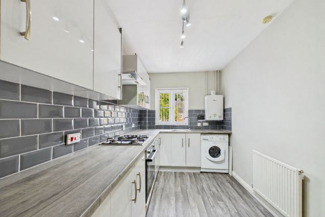 Flat 20, Kingswood Court, Wigston photo 2
