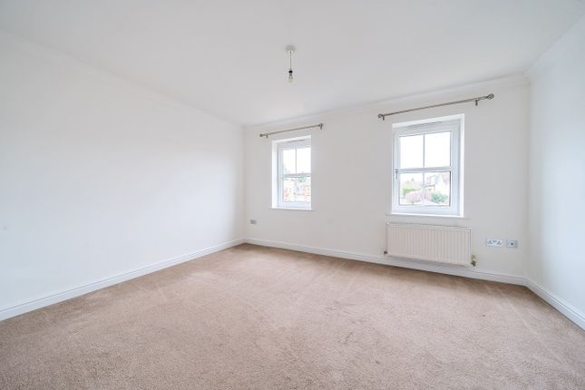 Town house for sale in Ashton Gate, Flitwick