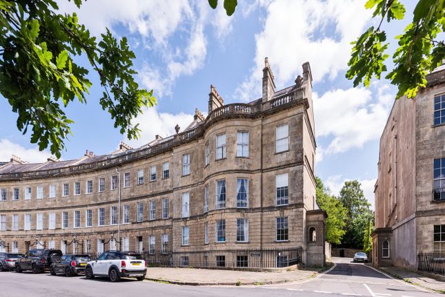 Thumbnail Flat for sale in Lansdown Crescent, Bath