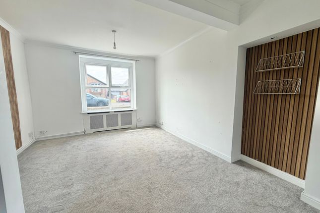8, Whitley Road, Swansea photo 3