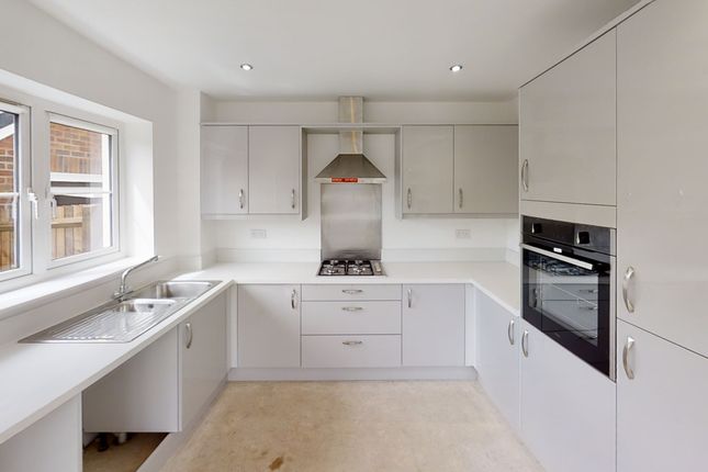 Plot 48 , Lon Ty Gwyn, Aberbargoed photo 4