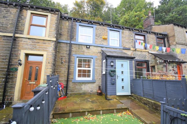Thumbnail Cottage to rent in Wood End Road, Armitage Bridge, Huddersfield