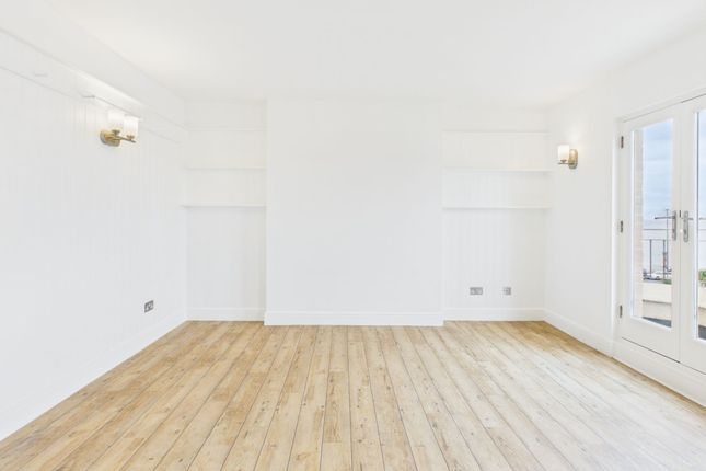 Flat 3, 9 Cabbell Road, NR27 photo 3