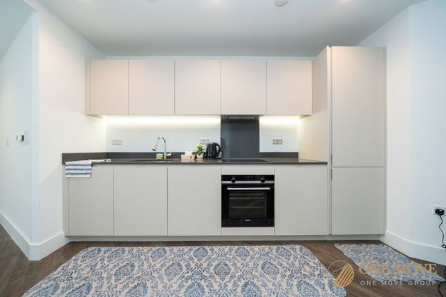 Flat 15 Foster Apts North End Road, Wembley, Wembley photo 5